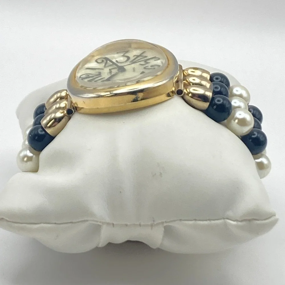 Vtg Collezio Women's Watch Gold Tone Oval 39mm Faux Pearl MOP New Battery 6.25